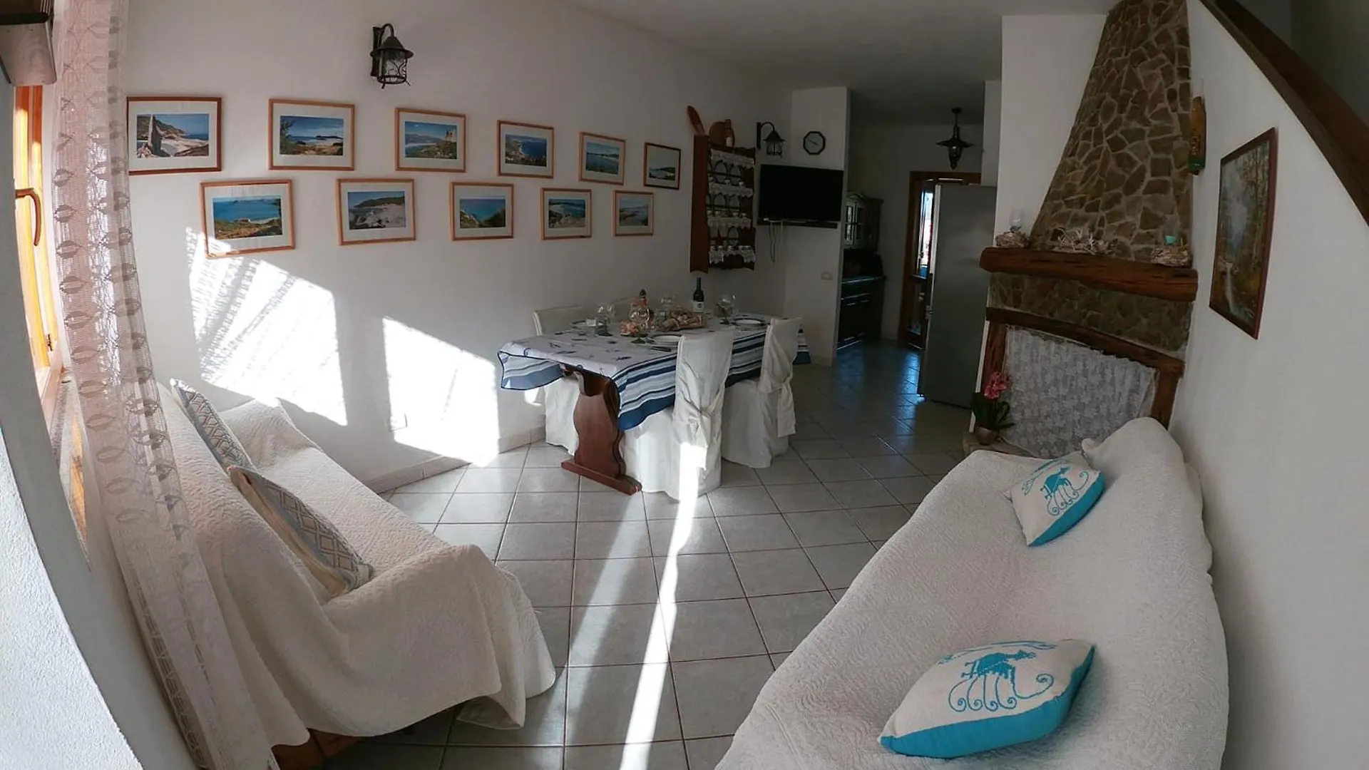Andrea Frau - Casa Mandorleto New - Sardinia Villasimius-Peaceful Panoramic Terrace-Full Comfort Air Conditioning-Wifi-Parking-Privacy イタリア